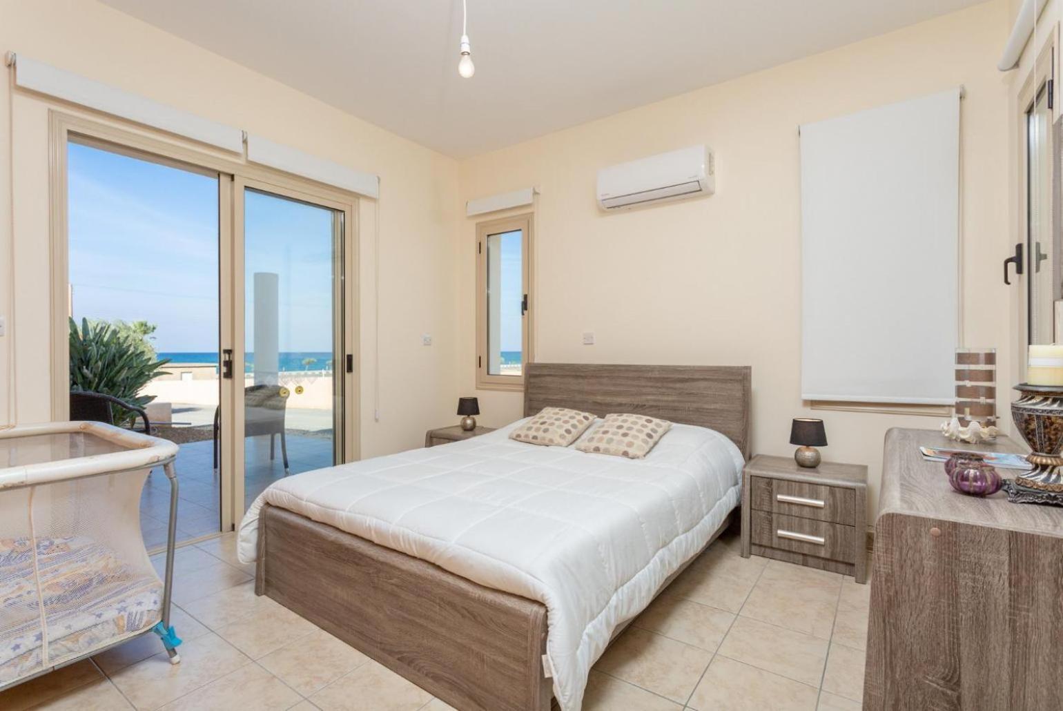 Villa Seashore One Pafos Exterior foto